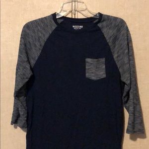 Mossimo 3/4 shirt